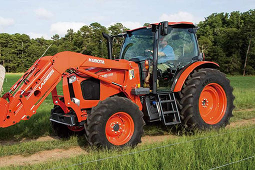 Kubota 100 to 174HP Tractors